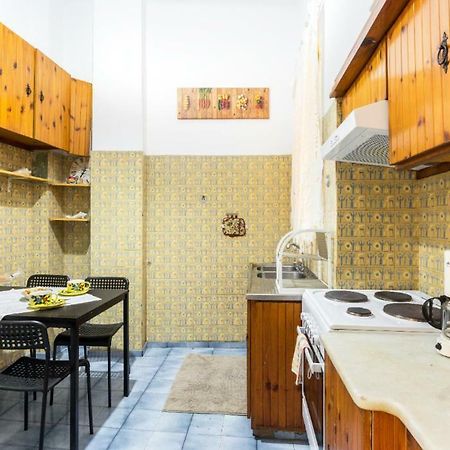 Beautiful Appartment Under Akropolis! Atene Esterno foto
