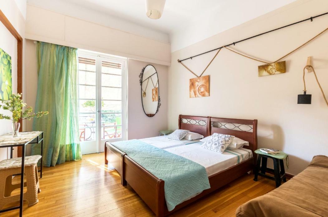 Beautiful Appartment Under Akropolis! Atene Esterno foto